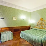 Konukevi Palazzina Veneziana Venedik