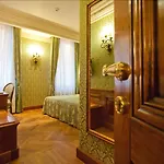 Konukevi Palazzina Veneziana