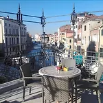 Palazzina Veneziana Venedik