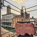 Konukevi Palazzina Veneziana