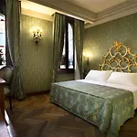 Palazzina Veneziana Venedik