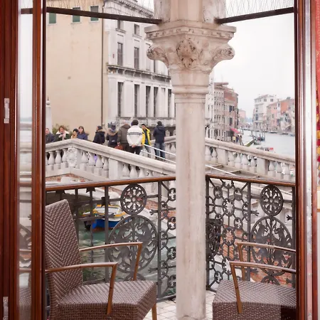 Palazzina Veneziana Pensión 4*