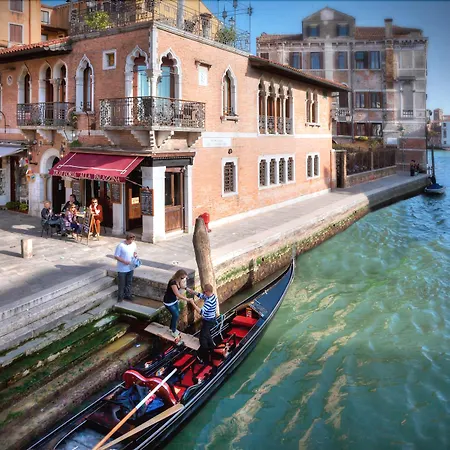 Palazzina Veneziana Гостевой дом