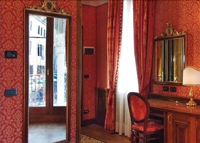 Palazzina Veneziana Венеция